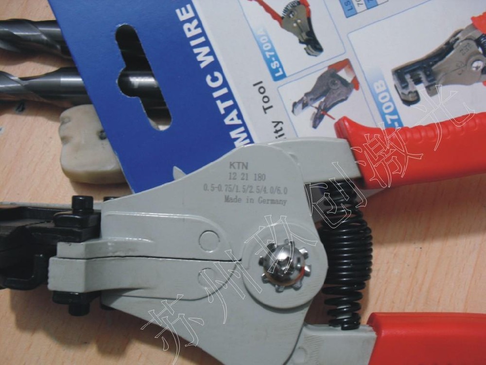 医疗五金件加工：前沿技术如何重塑行业精度标准?